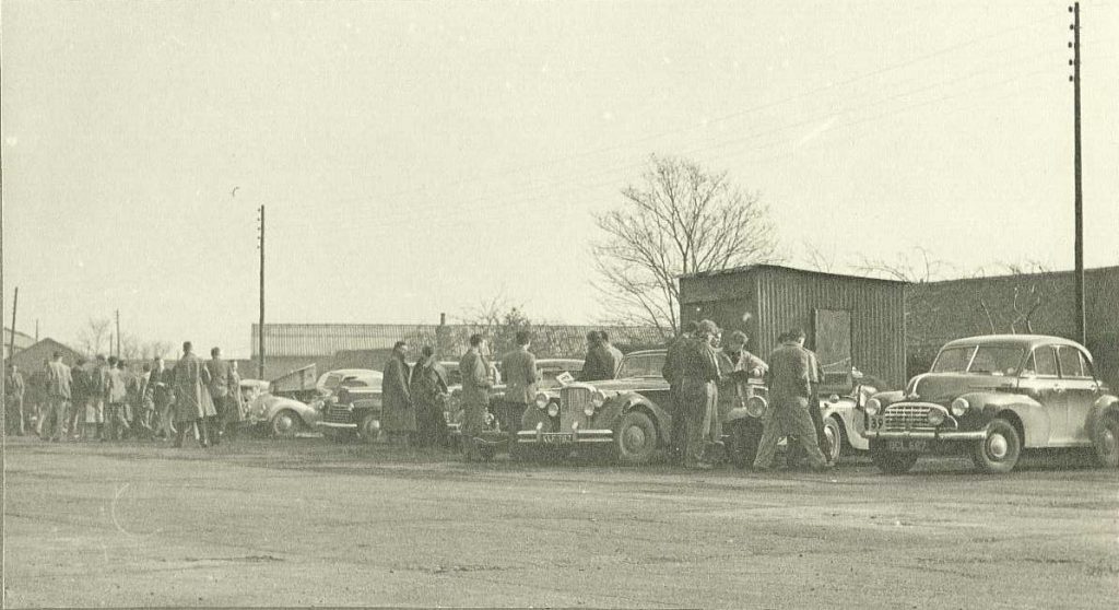 Before the start at Bedford